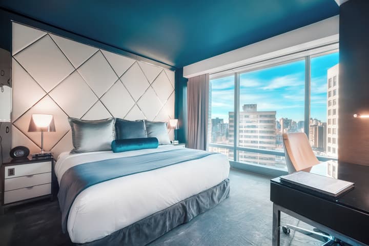 Paradox Vancouver