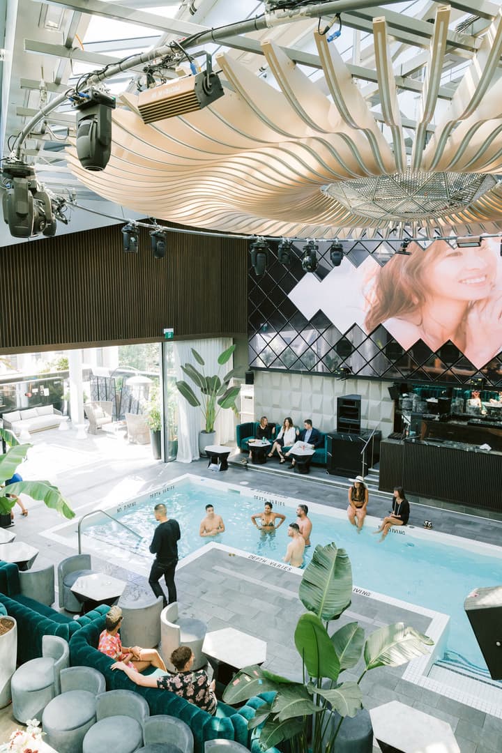 Paradox Vancouver