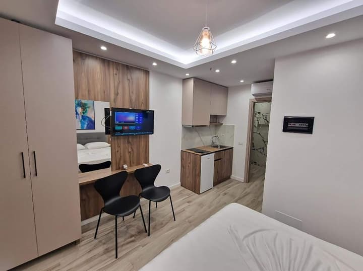 Joanna Suites