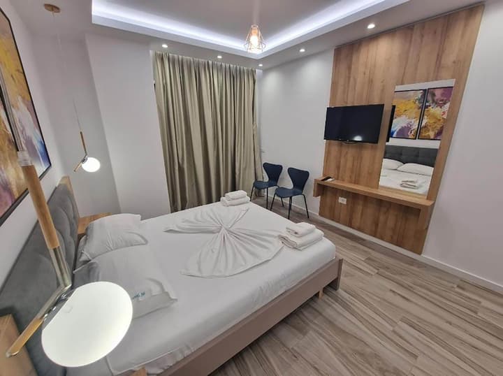 Joanna Suites