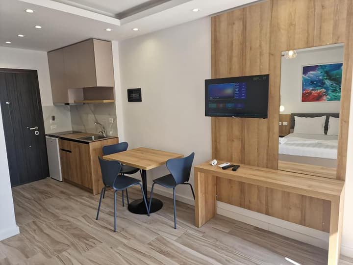 Joanna Suites