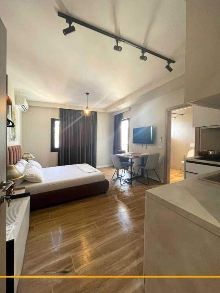 Joanna Suites