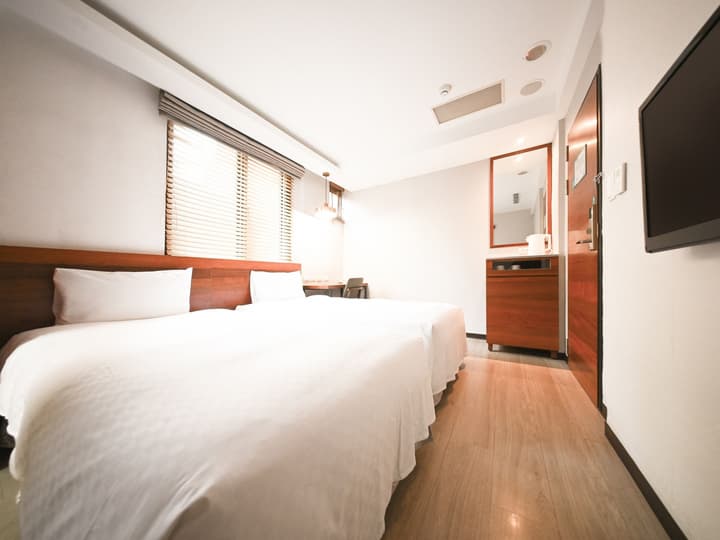 CHECK inn Express Taipei Station
