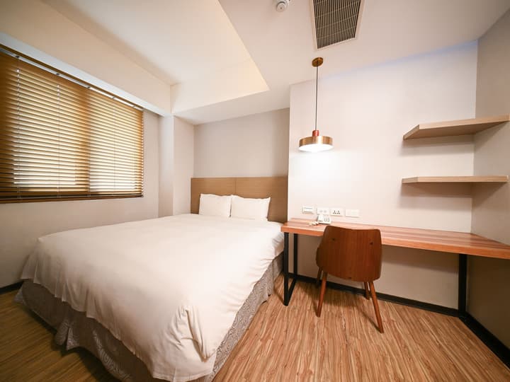 CHECK inn Express Taipei Station