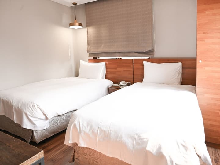 CHECK inn Express Taipei Station