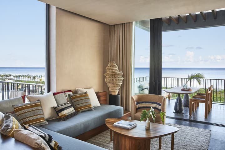 Etéreo, Auberge Collection
