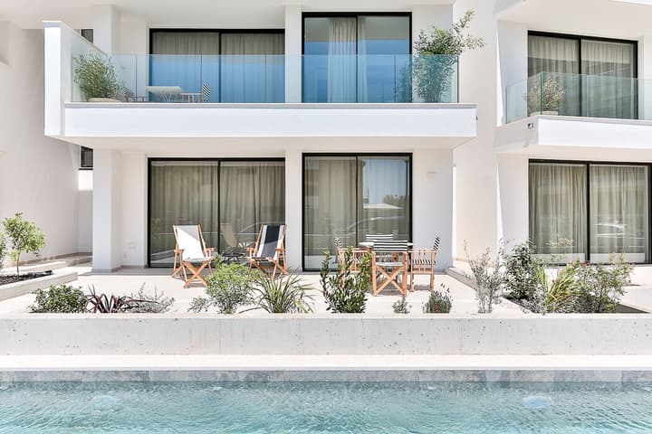 ECO-APARTMENTS LA MARINEDA & HOTEL THALASSA SPORT & SPA