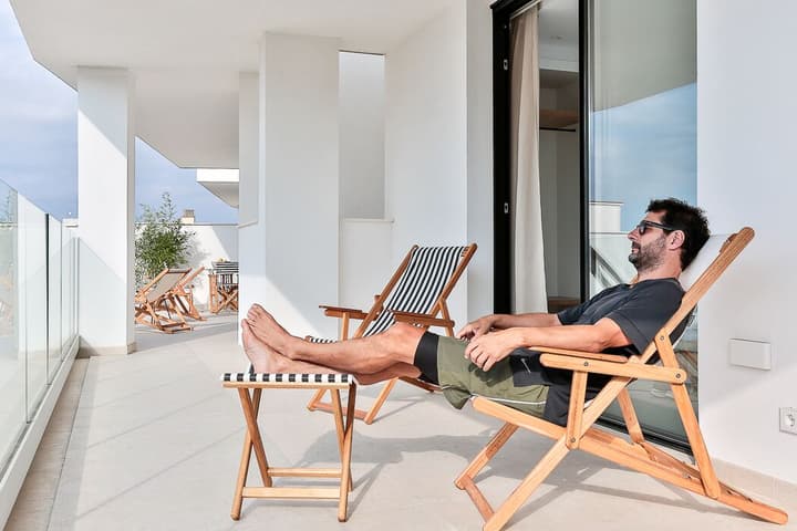 ECO-APARTMENTS LA MARINEDA & HOTEL THALASSA SPORT & SPA