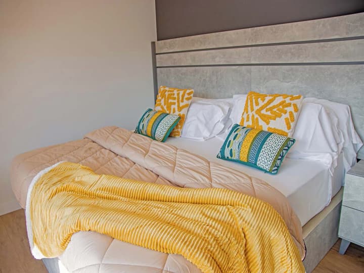 Apartamentos Santander Maliaño Suites 3000