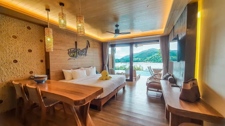SINAE Phuket Luxury Hotel