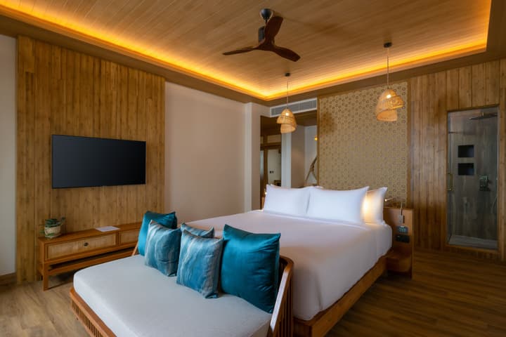 SINAE Phuket Luxury Hotel