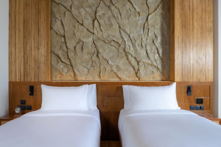 SINAE Phuket Luxury Hotel