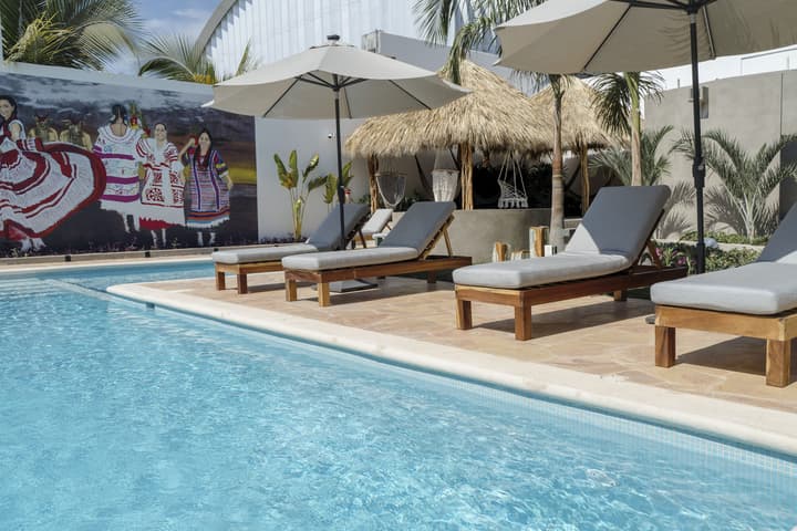 Hotel Camino Del Sol