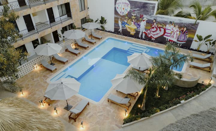 Hotel Camino Del Sol