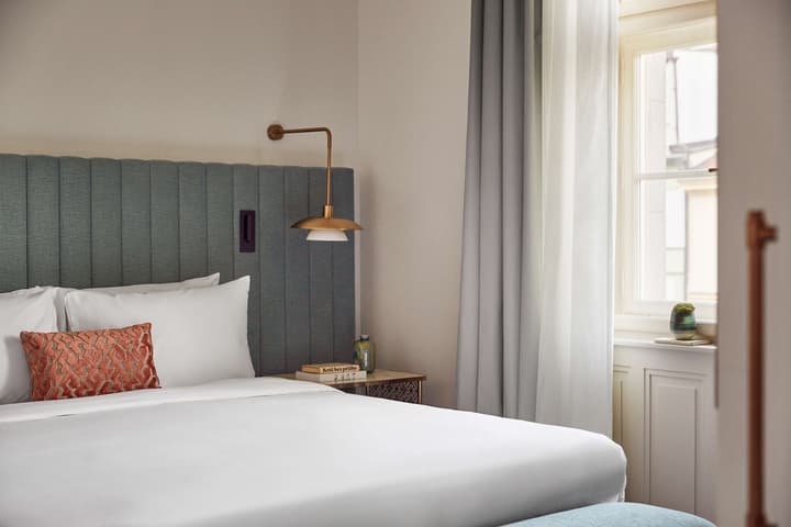 ANDAZ PRAGUE, BY HYATT