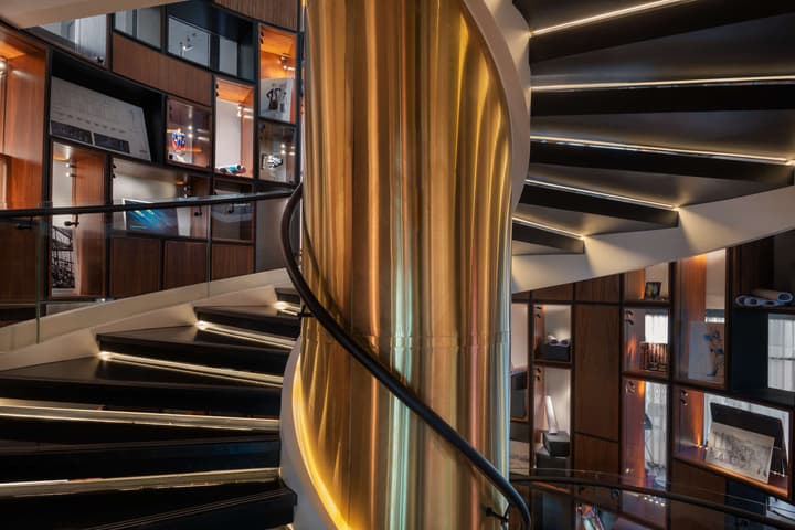 The WB Abu Dhabi, Curio Collection by Hilton