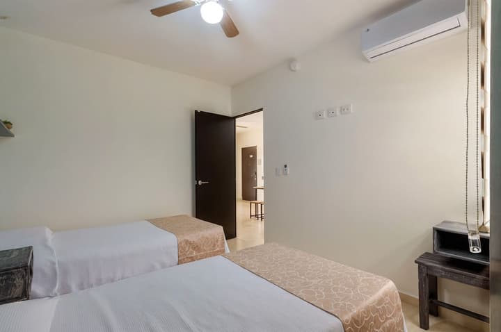 Bright & Relaxing Full Apartment