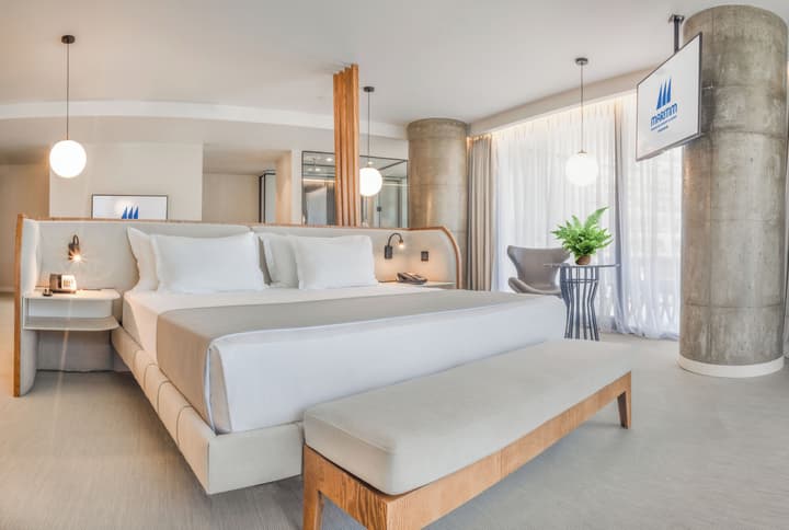 Maritim Marina Bay Luxury Resort
