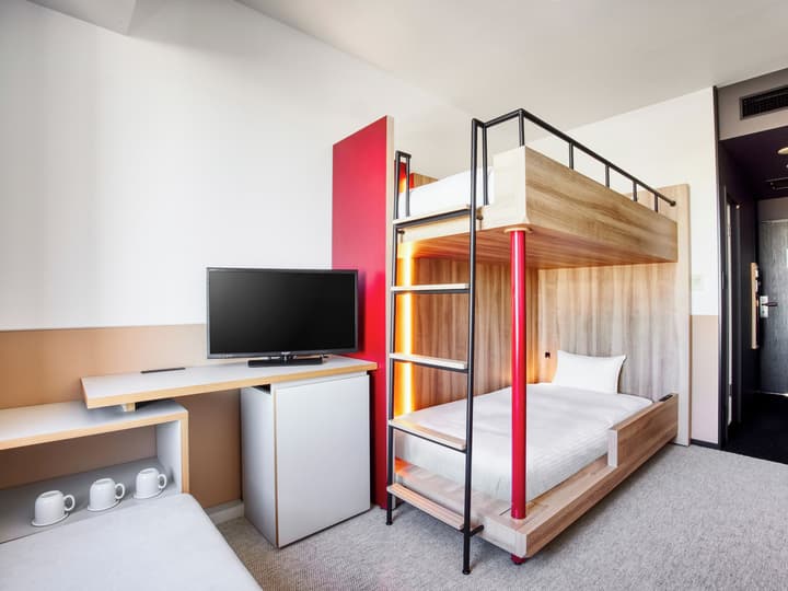 LOISIR HOTEL SHINAGAWA SEASIDE