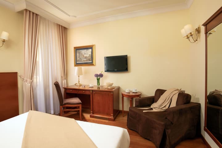 Hotel Homs