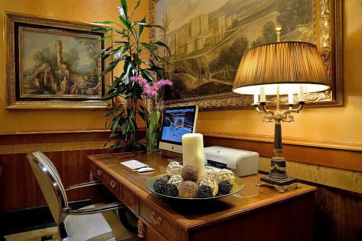 Hotel Homs