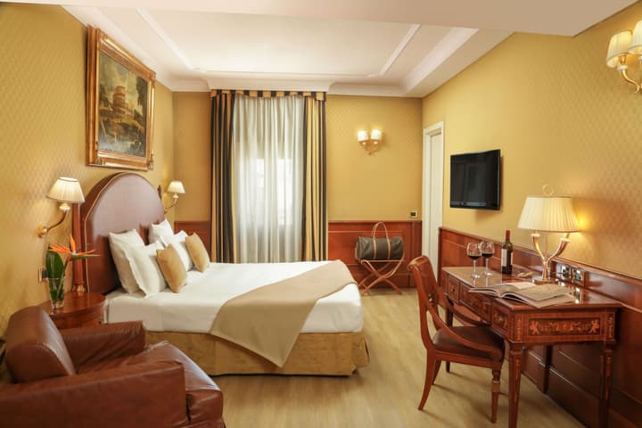 Hotel Homs