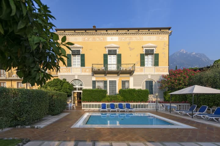 HOTEL REGINA DEL GARDA SUITE