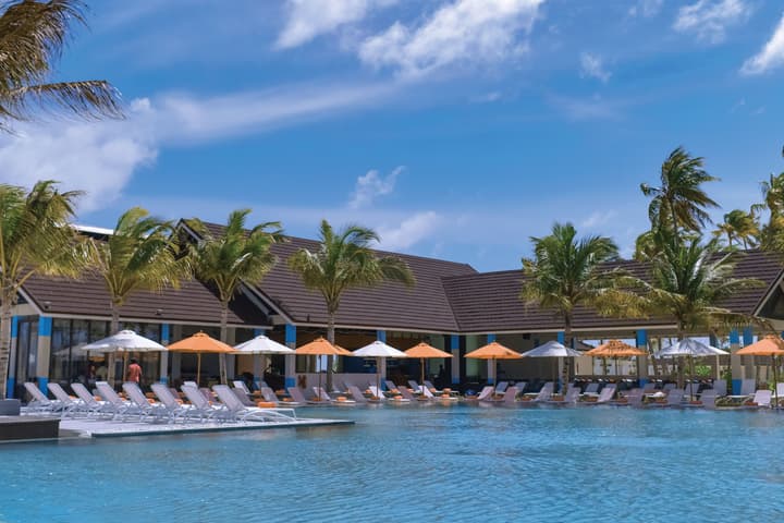 OBLU XPERIENCE Ailafushi - All Inclusive