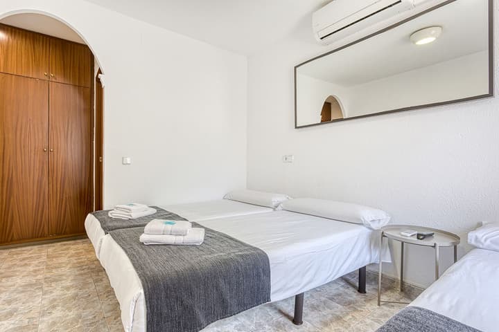Hostal Bedmates