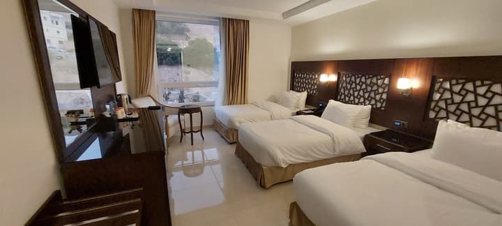 Petra Elite Hotel