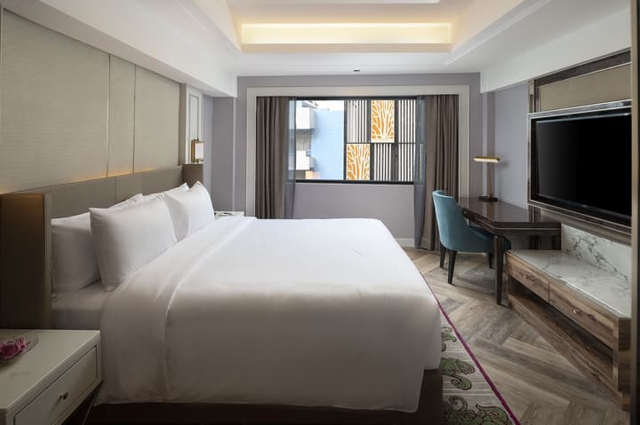 Aira Bangkok Sukhumvit 11 by Kingston Hotels