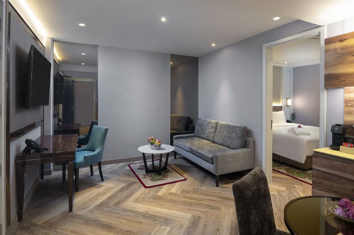 Aira Bangkok Sukhumvit 11 by Kingston Hotels