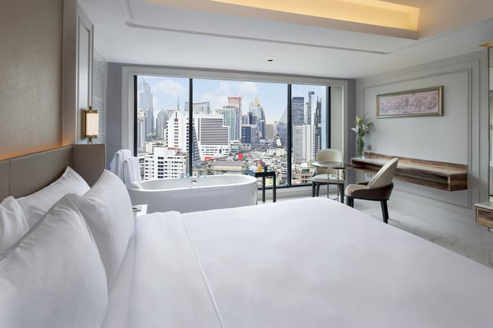 Aira Bangkok Sukhumvit 11 by Kingston Hotels