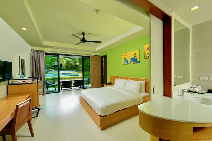 Holiday Ao Nang Beach Resort Krabi