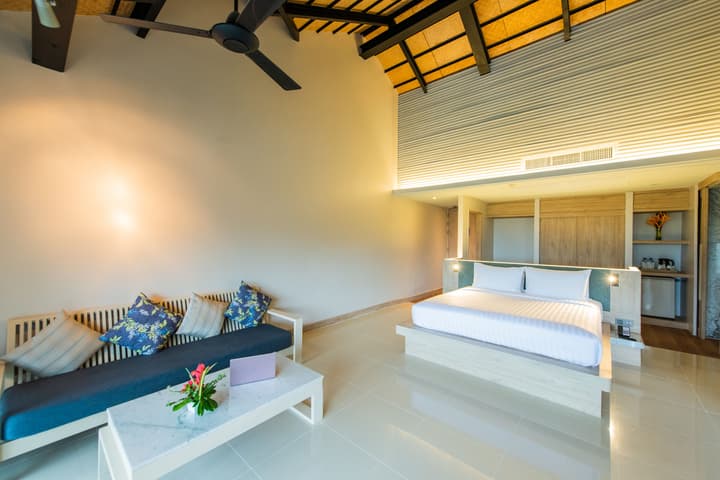 Holiday Ao Nang Beach Resort Krabi