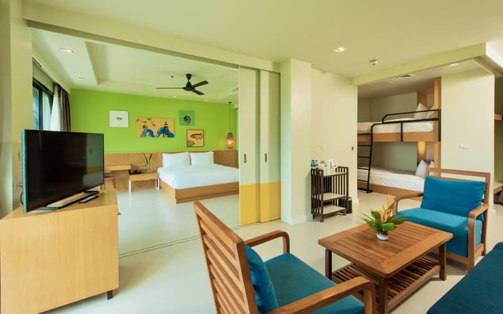 Holiday Ao Nang Beach Resort Krabi