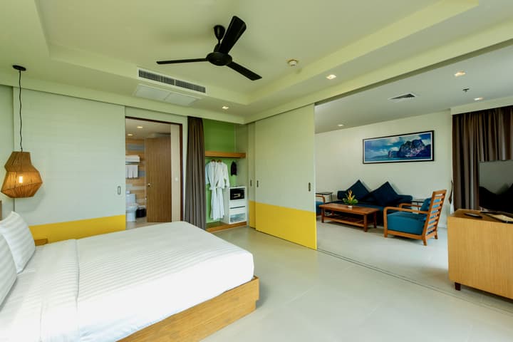 Holiday Ao Nang Beach Resort Krabi