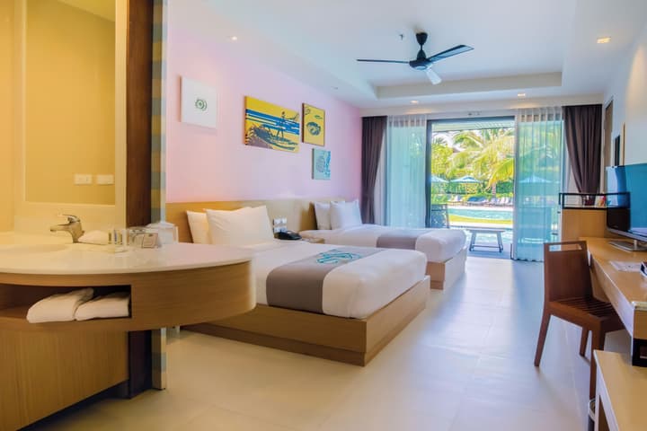 Holiday Ao Nang Beach Resort Krabi