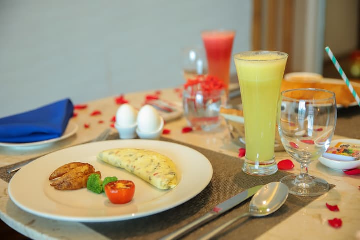 Howard Johnson by Wyndham Udaipur Roop Nagar