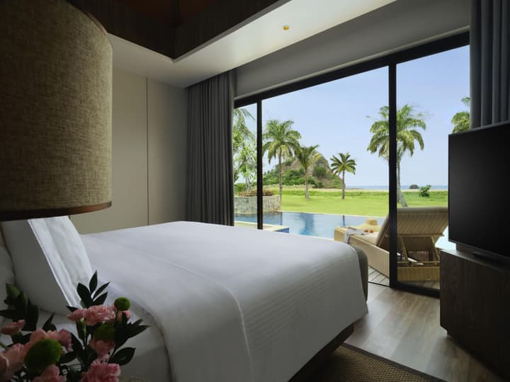 Pullman Lombok Merujani Mandalika Beach Resort
