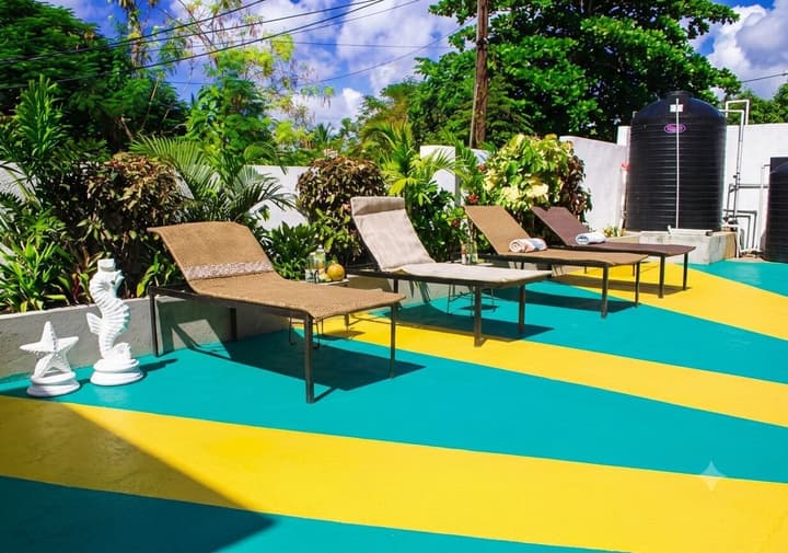 Dela de-Rose Guest House negril Jamaica