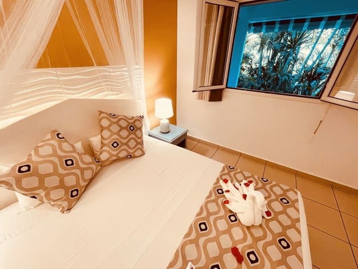 Tropicana Suites