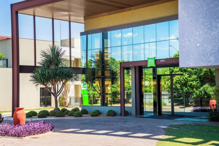 ibis Styles Bonito