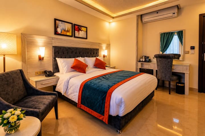 Petra Canyon Hotel