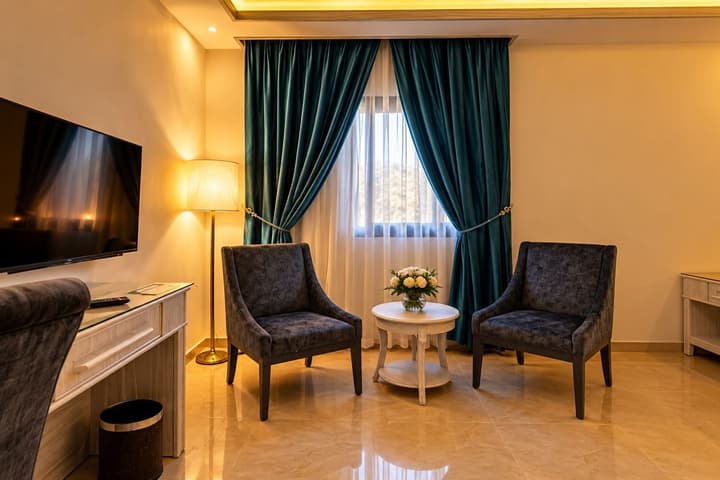 Petra Canyon Hotel