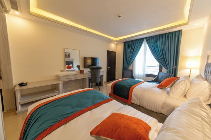 Petra Canyon Hotel