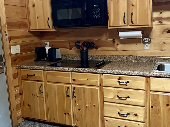 Badlands Frontier Cabins