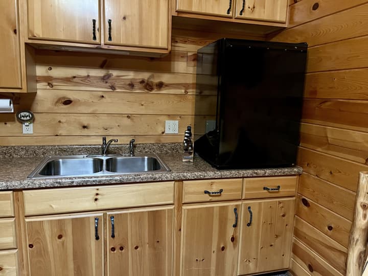 Badlands Frontier Cabins
