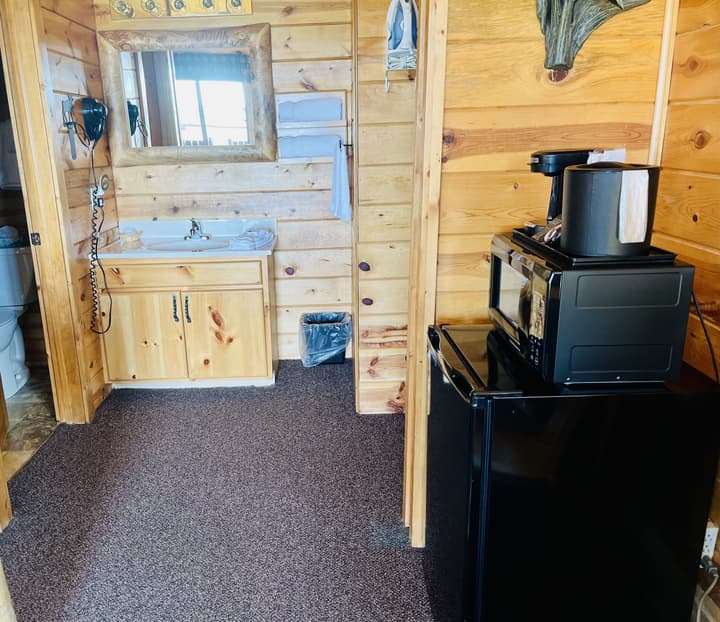 Badlands Frontier Cabins