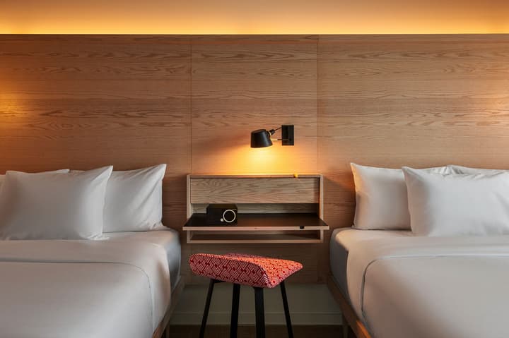 Radio Hotel